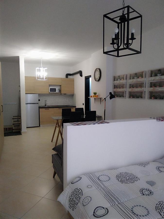 Coastal Apartment ドゥラス エクステリア 写真